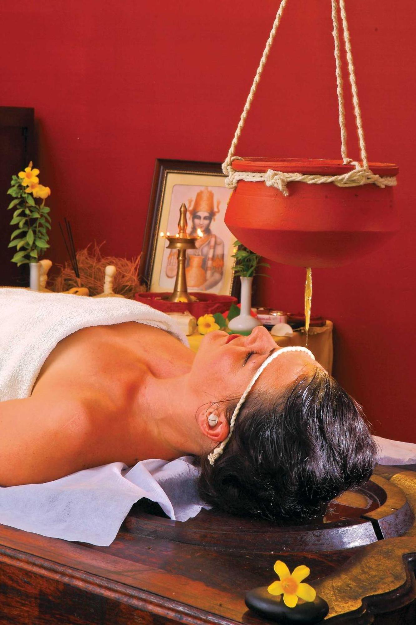 Krishnatheeram Ayur Holy Beach Resorts 바르칼라 외부 사진