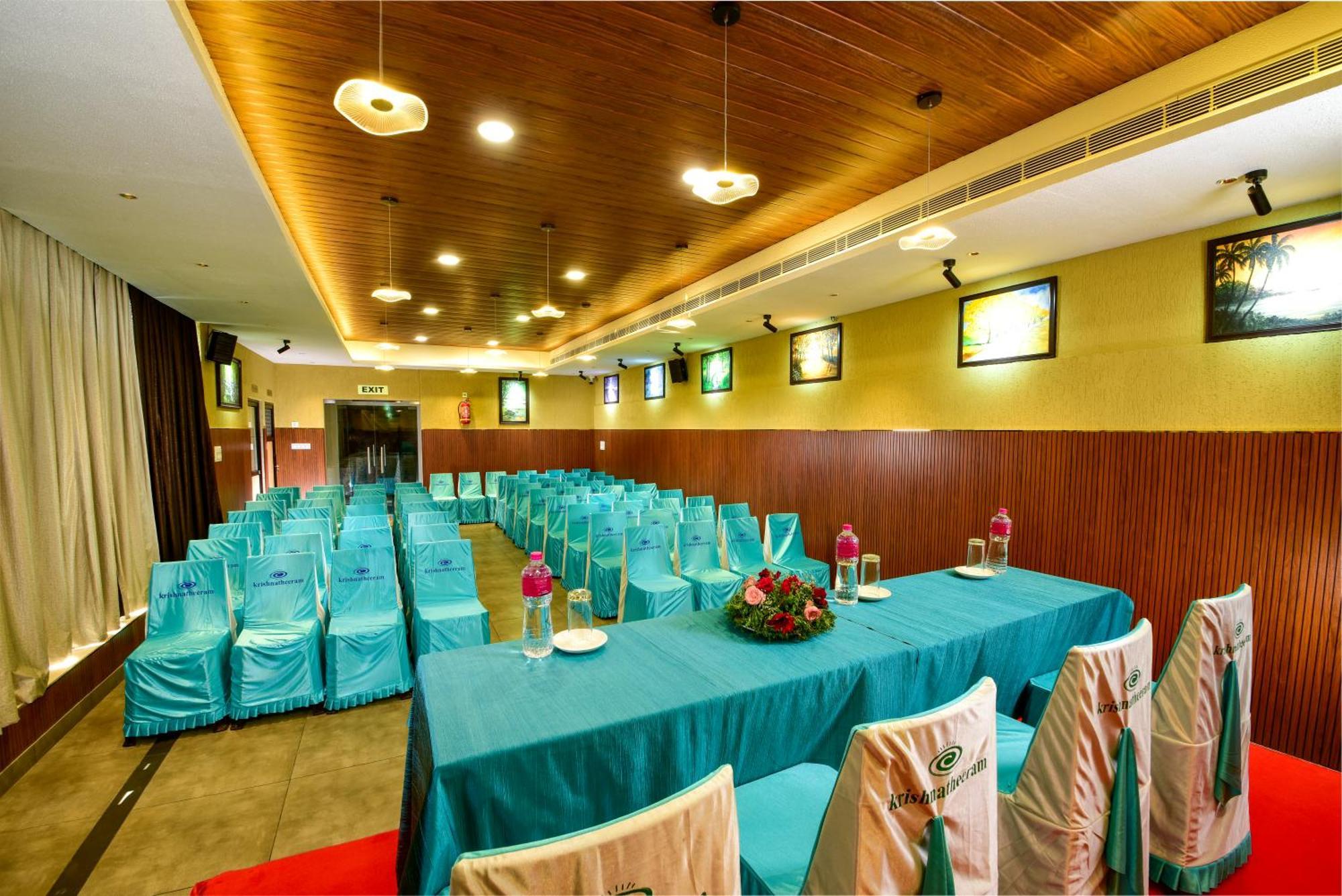 Krishnatheeram Ayur Holy Beach Resorts 바르칼라 외부 사진