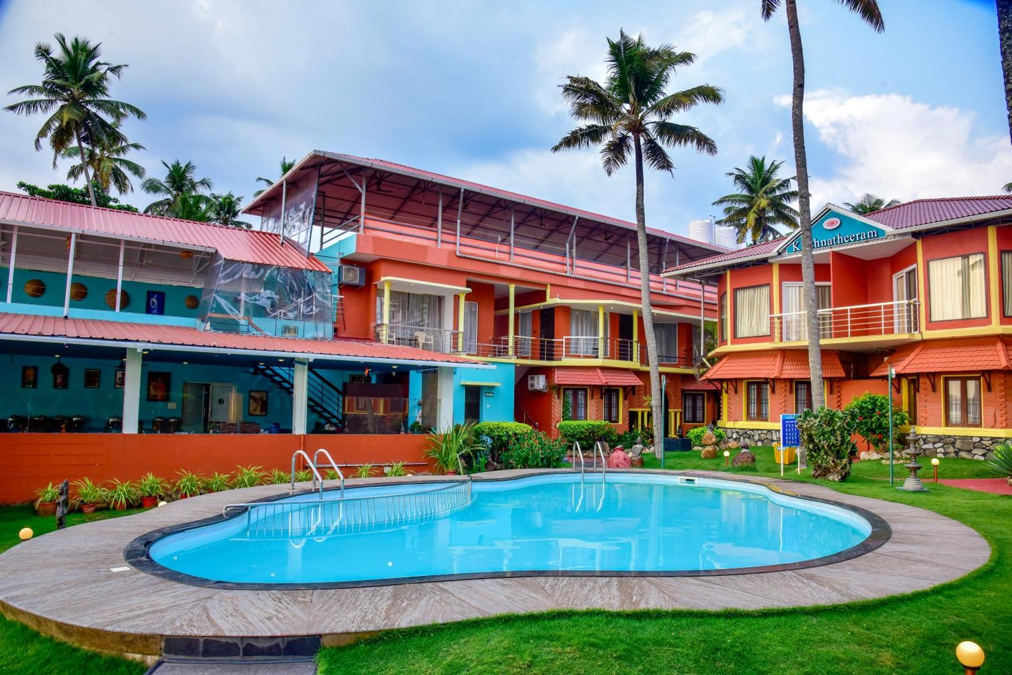 Krishnatheeram Ayur Holy Beach Resorts 바르칼라 외부 사진